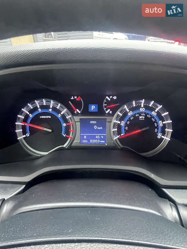 Внедорожник / Кроссовер Toyota 4Runner 2016 в Киеве фото 19 Внедорожник / Кроссовер Toyota 4Runner 2016 в Киеве