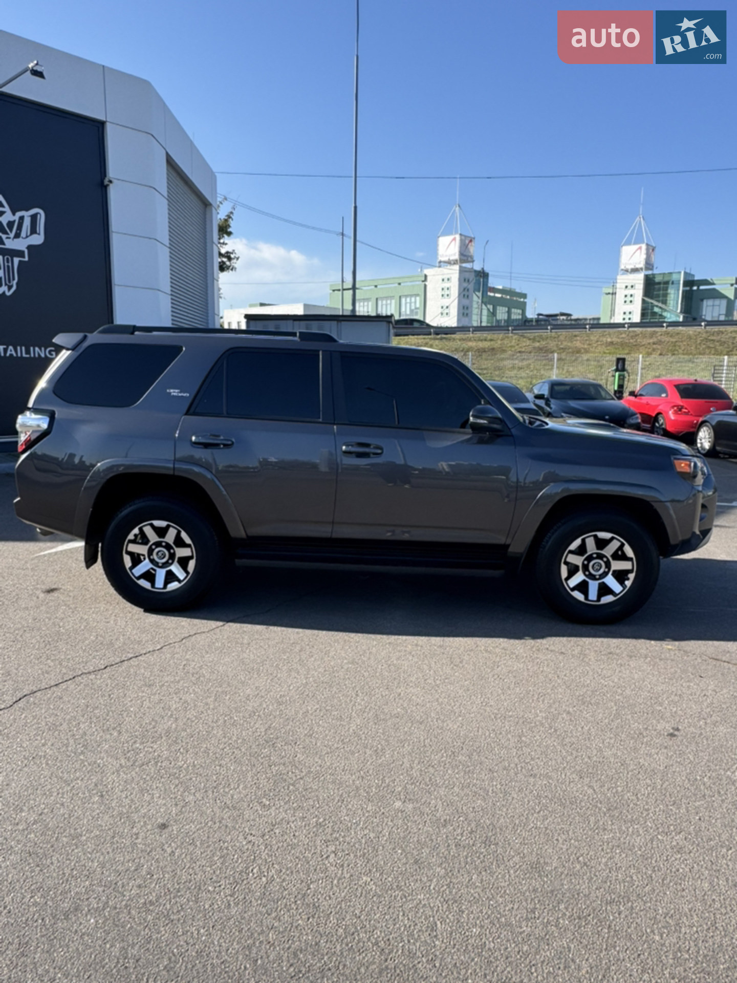 2020 Toyota 4Runner - мініатюра 5