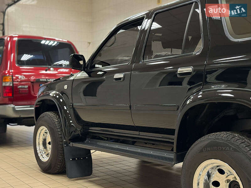 Внедорожник / Кроссовер Toyota 4Runner 1994 в Киеве