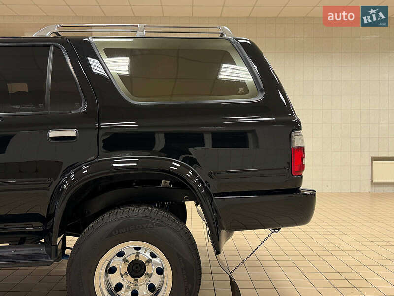 Внедорожник / Кроссовер Toyota 4Runner 1994 в Киеве