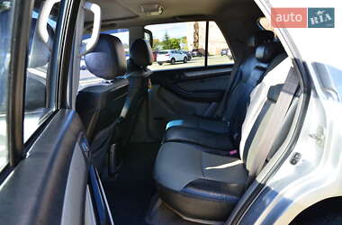 Внедорожник / Кроссовер Toyota 4Runner 2005 в  фото 24 Внедорожник / Кроссовер Toyota 4Runner 2005 в