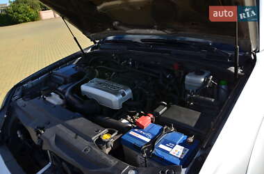 Внедорожник / Кроссовер Toyota 4Runner 2005 в  фото 36 Внедорожник / Кроссовер Toyota 4Runner 2005 в