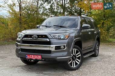 Позашляховик / Кросовер Toyota 4Runner 2014 в Кривому Розі