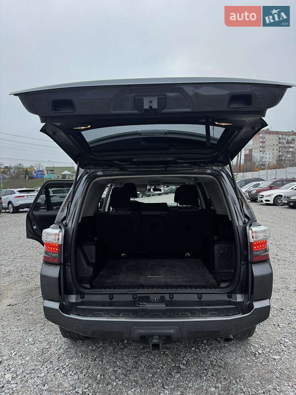 Позашляховик / Кросовер Toyota 4Runner 2014 в Білій Церкві