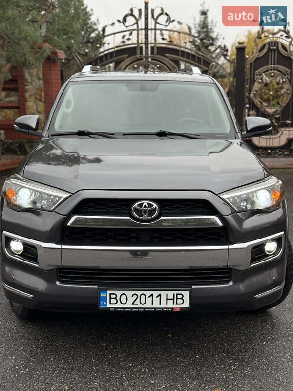 Внедорожник / Кроссовер Toyota 4Runner 2014 в Виннице
