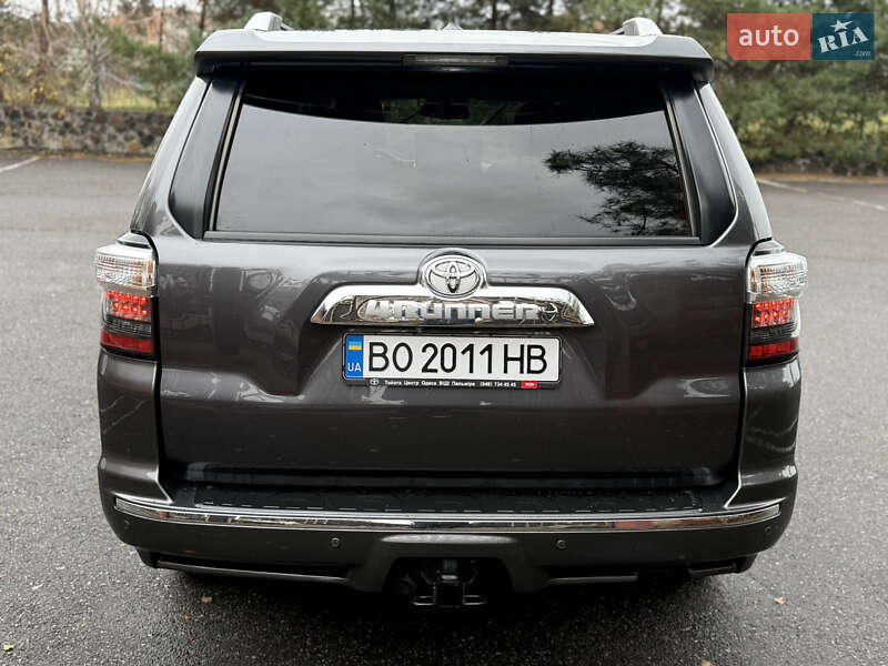 Внедорожник / Кроссовер Toyota 4Runner 2014 в Виннице