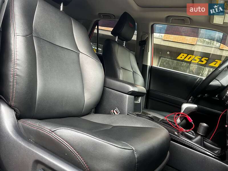 Внедорожник / Кроссовер Toyota 4Runner 2020 в Черновцах