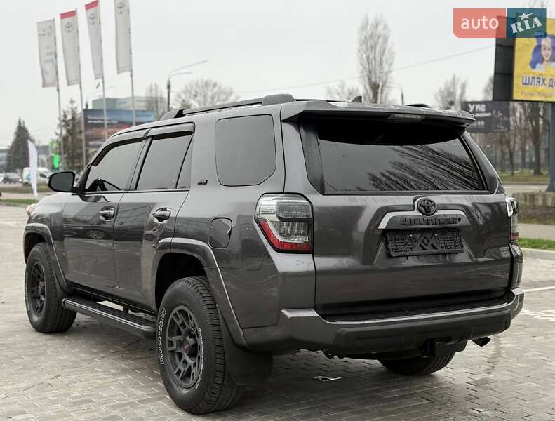 Внедорожник / Кроссовер Toyota 4Runner 2016 в Черкассах фото 33 Внедорожник / Кроссовер Toyota 4Runner 2016 в Черкассах