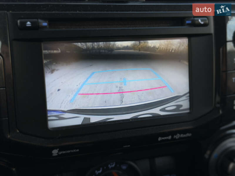 Внедорожник / Кроссовер Toyota 4Runner 2016 в Киеве фото 16 Внедорожник / Кроссовер Toyota 4Runner 2016 в Киеве