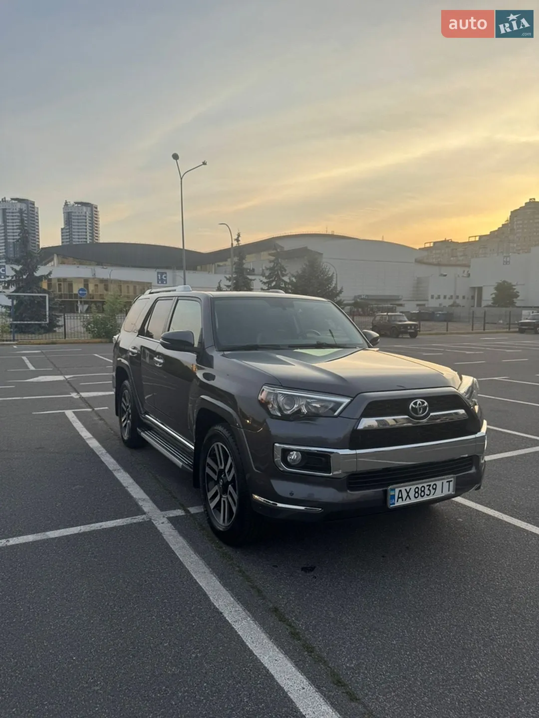 Toyota 4Runner 2016 VIN JTEBU5JR7G5348958 фото оголошення 4 з 5