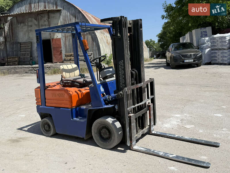 Вилочний навантажувач Toyota 5FGL 1993 в Миколаєві