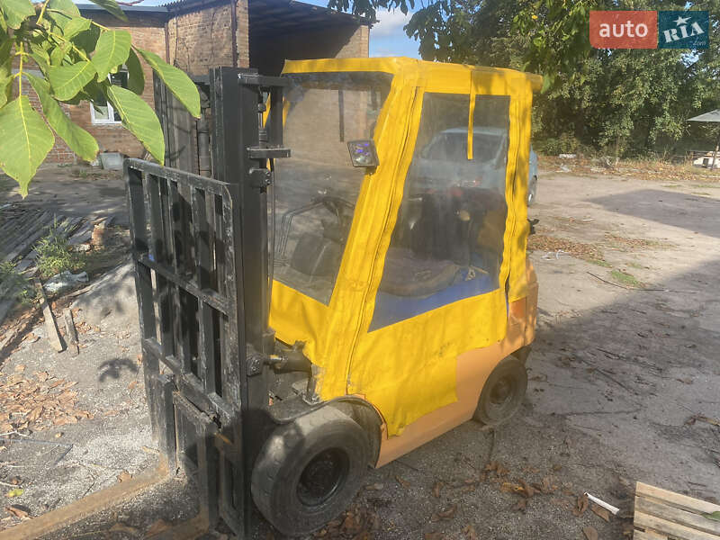 Toyota 7FGU15 2004 Toyota 7FGU15 2004