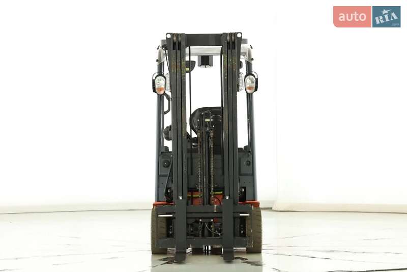 Вилочный погрузчик Toyota 8 FBET 15 2016 в Львове