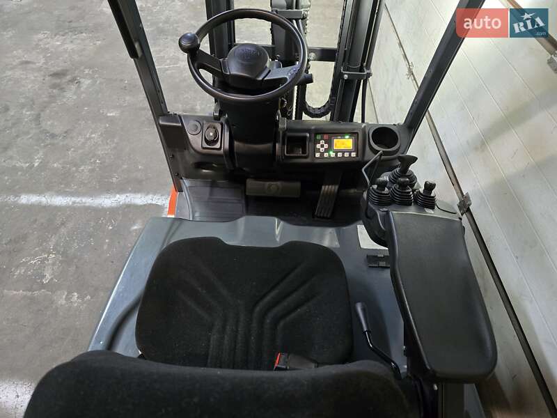 Вилочный погрузчик Toyota 8FBET16 2019 в Киеве фото 13 Вилочный погрузчик Toyota 8FBET16 2019 в Киеве
