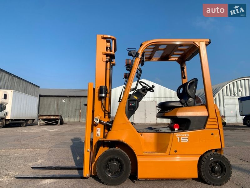 Вилочный погрузчик Toyota 8FBMT15 2020 в Николаеве