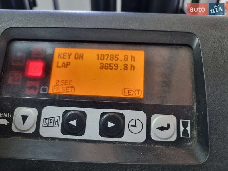 Вилочный погрузчик Toyota 8FBMT16 2013 в Виннице