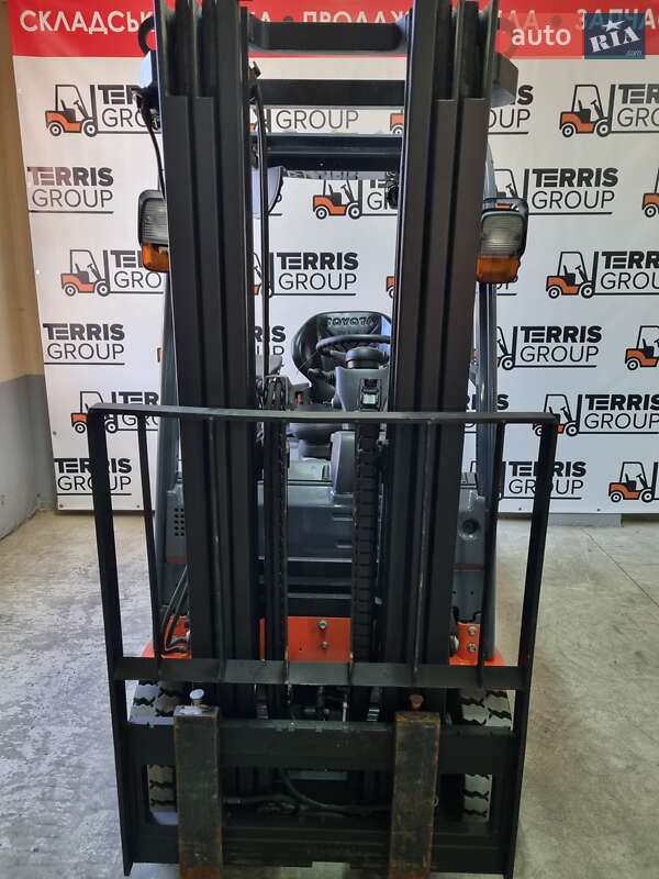 Вилочный погрузчик Toyota 8FBMT20 2013 в Виннице фото 2 Вилочный погрузчик Toyota 8FBMT20 2013 в Виннице