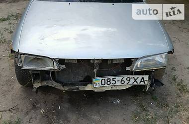 Седан Toyota  1990 в 