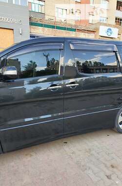 Минивэн Toyota Alphard 2007 в 