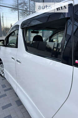 Минивэн Toyota Alphard 2014 в Одессе