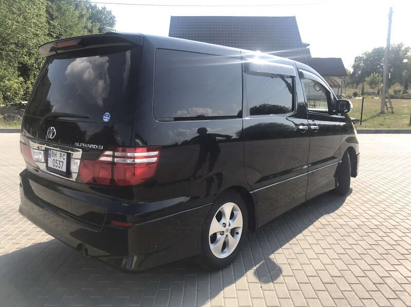 Минивэн Toyota Alphard 2007 в Бершади