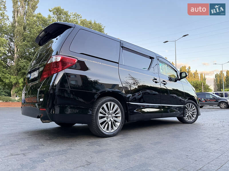 Мінівен Toyota Alphard 2014 в Одесі