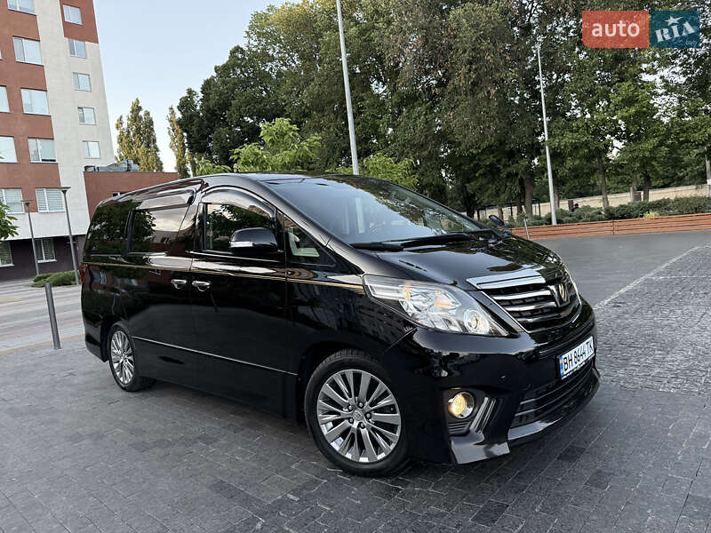 Мінівен Toyota Alphard 2014 в Одесі