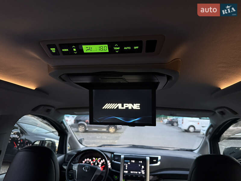 Мінівен Toyota Alphard 2014 в Одесі