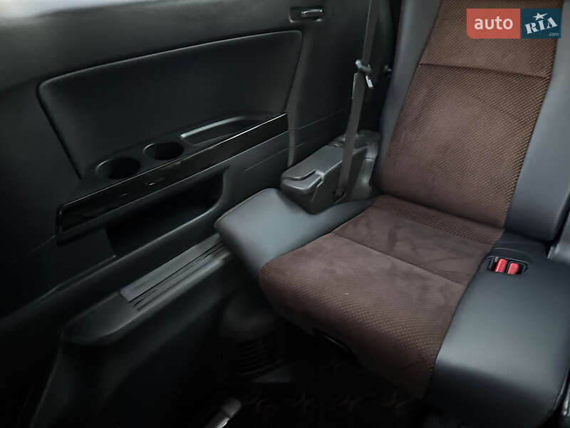 Мінівен Toyota Alphard 2014 в Одесі