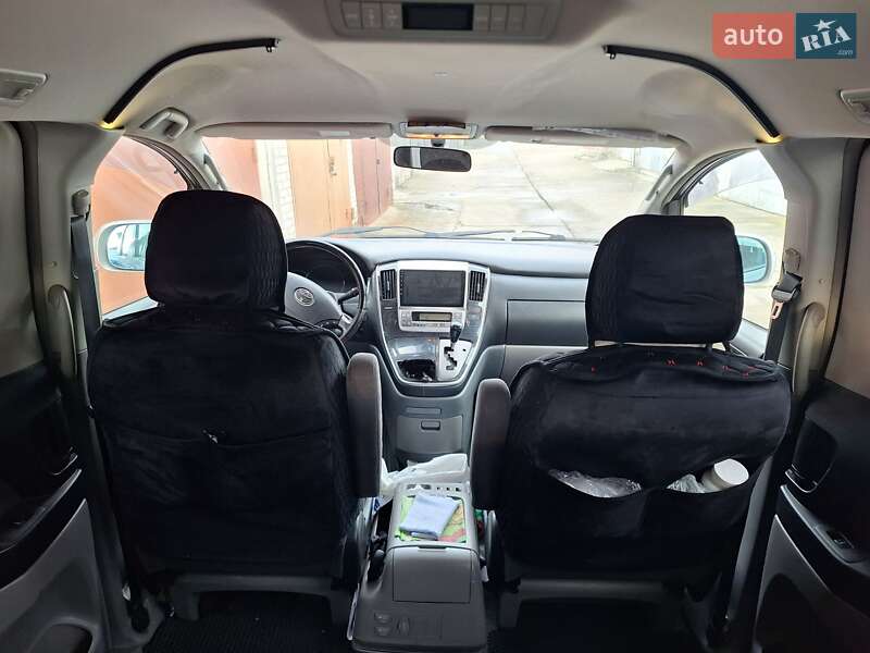 Минивэн Toyota Alphard 2005 в Киеве фото 5 Минивэн Toyota Alphard 2005 в Киеве