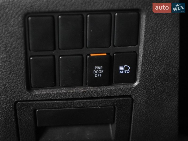 Минивэн Toyota Alphard 2020 в Одессе