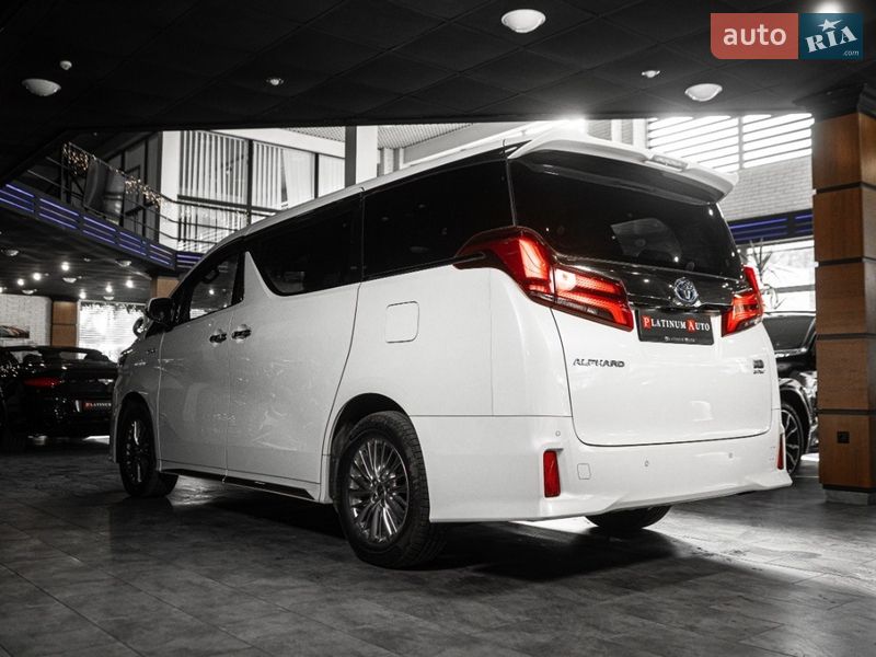 Минивэн Toyota Alphard 2020 в Одессе