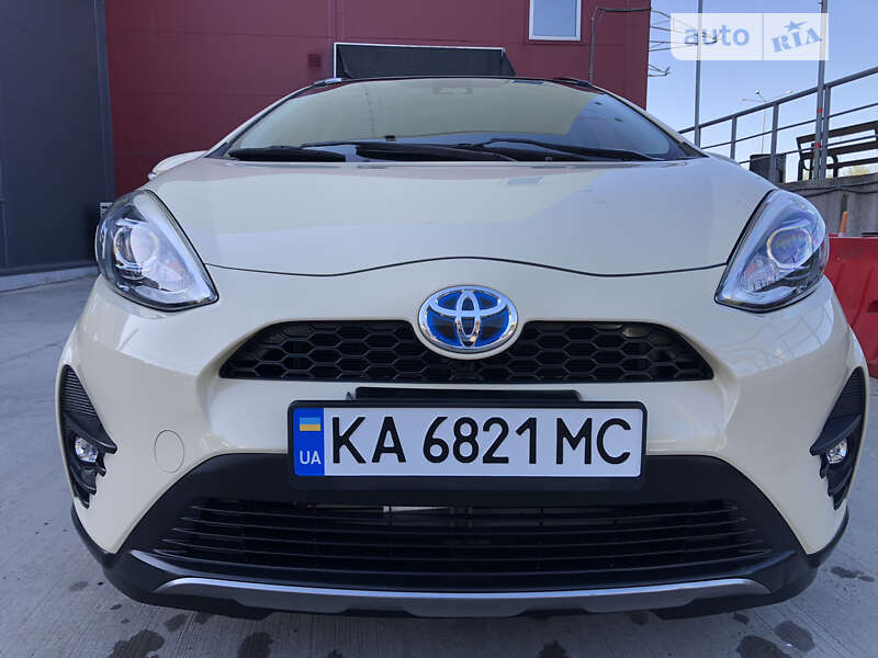 Хэтчбек Toyota Aqua 2018 в Киеве