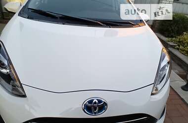 Хетчбек Toyota Aqua 2018 в Фастові