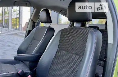 Toyota Aqua 2016