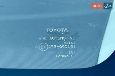 Хэтчбек Toyota Aqua 2017 в 