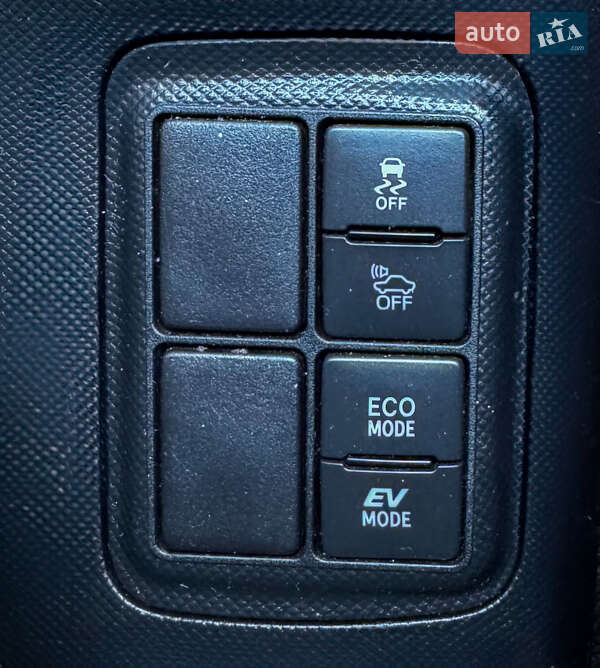 Хетчбек Toyota Aqua 2016 в Києві