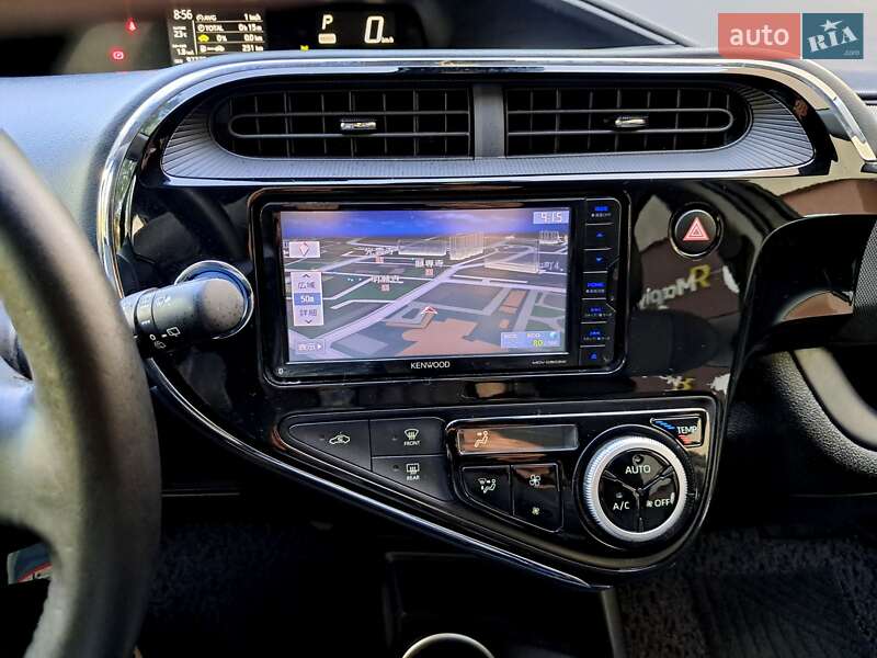 Хетчбек Toyota Aqua 2017 в Одесі