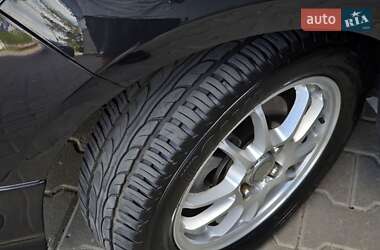 Хэтчбек Toyota Aqua 2013 в 