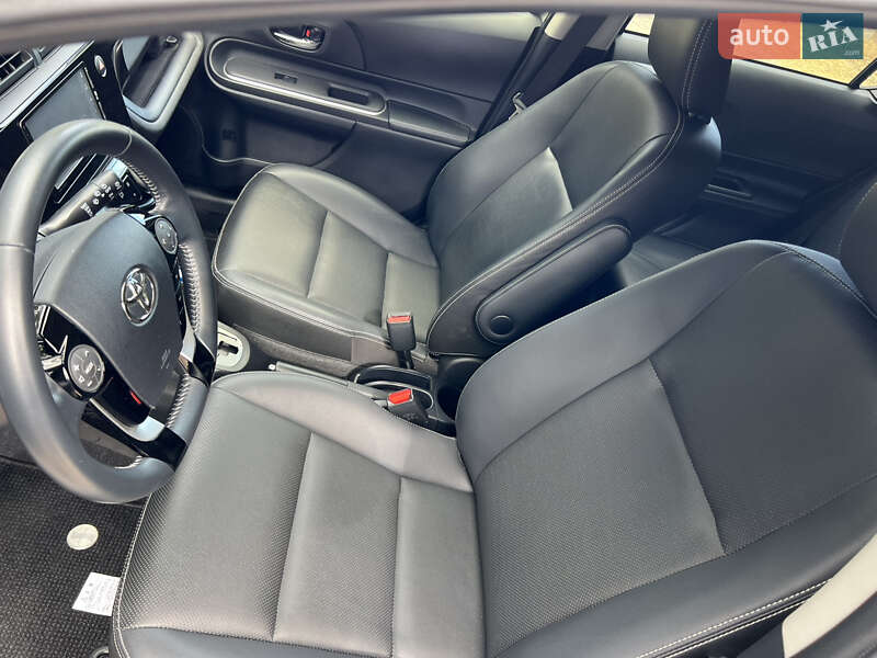 Хетчбек Toyota Aqua 2018 в Василькові