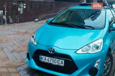 Хетчбек Toyota Aqua 2015 в Києві