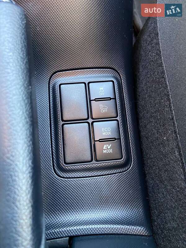 Хетчбек Toyota Aqua 2018 в Києві