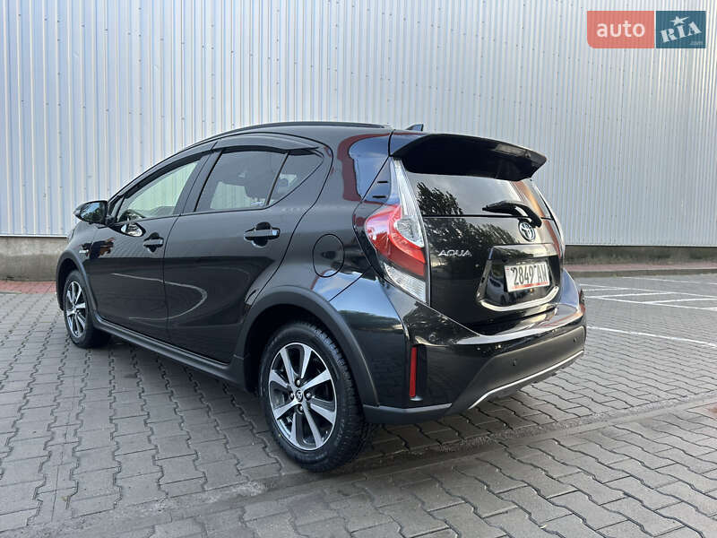 Хэтчбек Toyota Aqua 2019 в Одессе