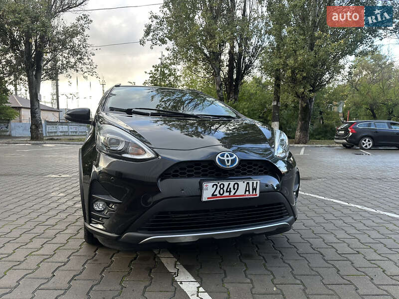 Хэтчбек Toyota Aqua 2019 в Одессе