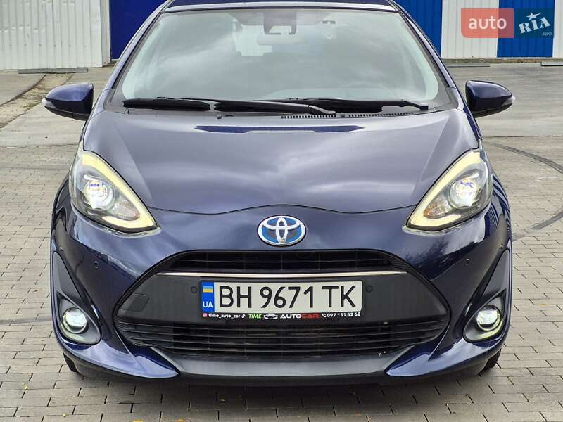 Хетчбек Toyota Aqua 2018 в Одесі