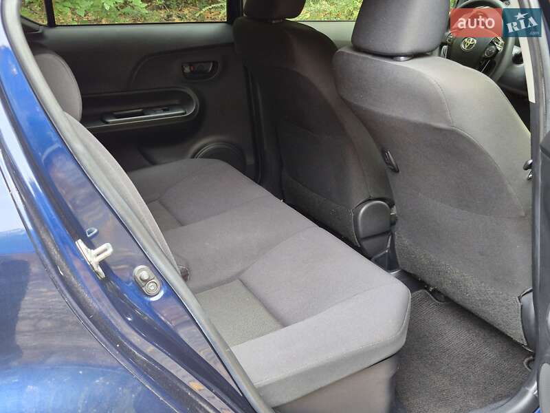 Хетчбек Toyota Aqua 2018 в Одесі