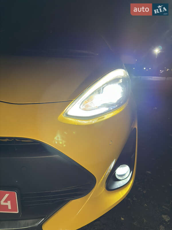 Хетчбек Toyota Aqua 2020 в Києві