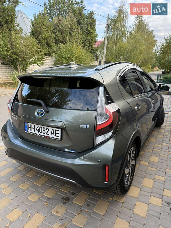 Хэтчбек Toyota Aqua 2020 в Одессе фото 20 Хэтчбек Toyota Aqua 2020 в Одессе