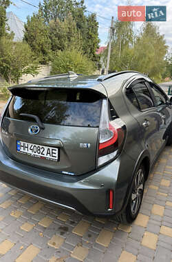 Хетчбек Toyota Aqua 2020 в 
