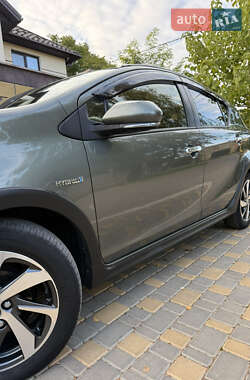 Хетчбек Toyota Aqua 2020 в 